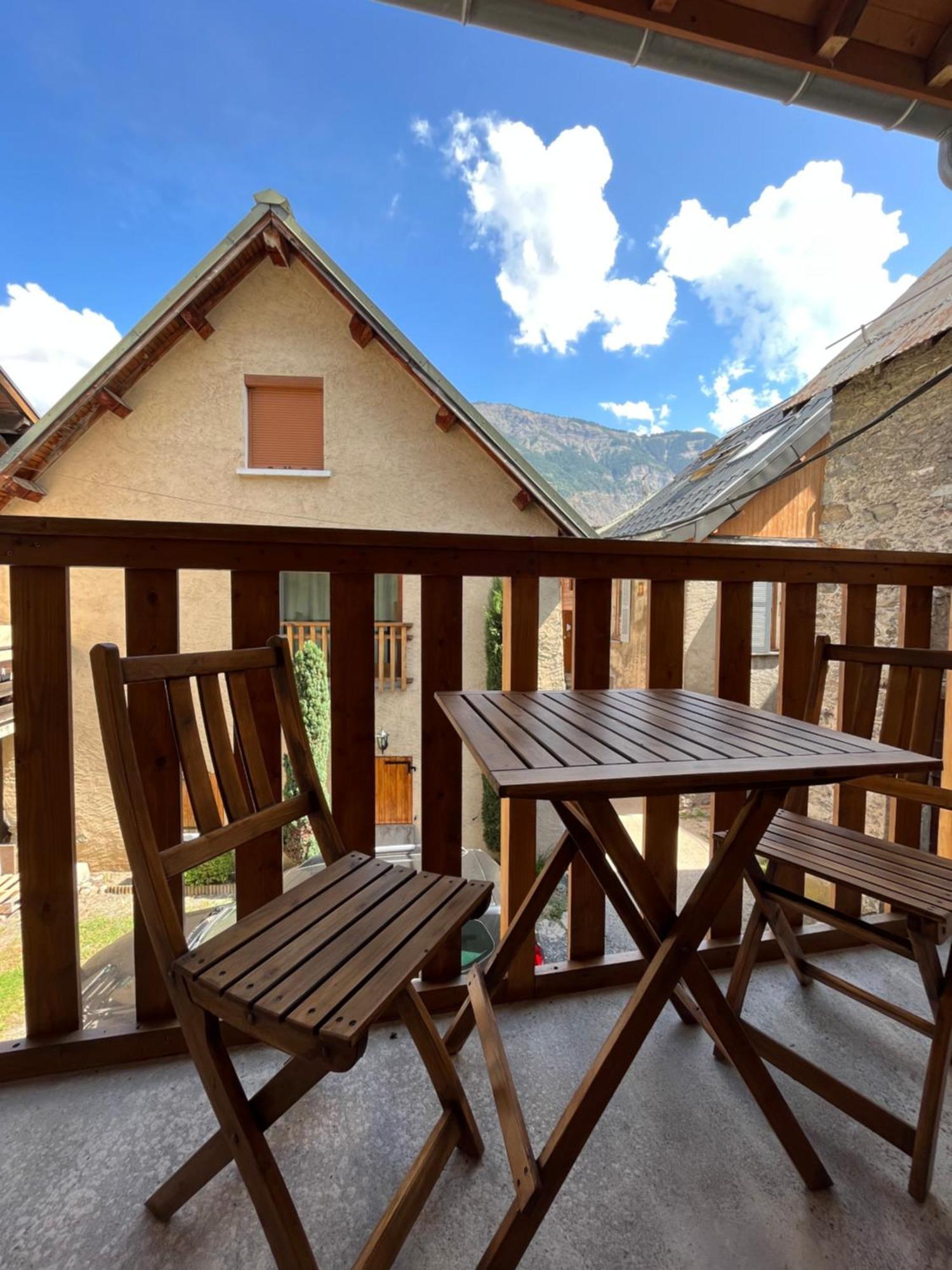 The Stable House Bourg D'Oisans -Bike/Hike/Ski Le Bourg-dʼOisans Εξωτερικό φωτογραφία